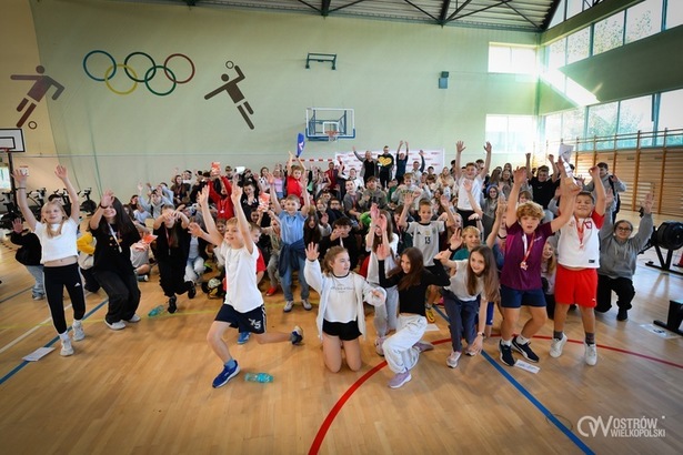 Ilustracja do artykułu: „Każdy ma swoją olimpiadę” - Niezwykła lekcja wychowania fizycznego w SP6  WIOŚLARSKA LIGA MISTRZÓW