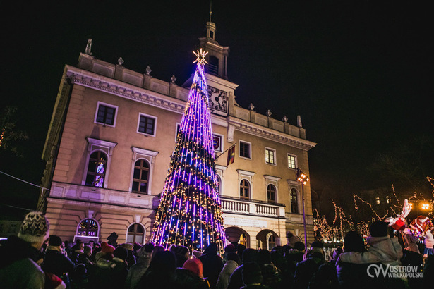 Ilustracja do artykułu: Zapalmy choinkę ze Świętym Mikołajem z Rovaniemi