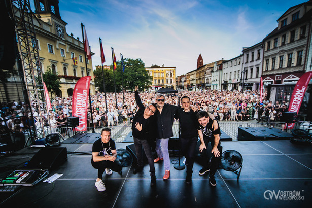 Ilustracja do artykułu: Ostrów rozpoczął lato koncertowo