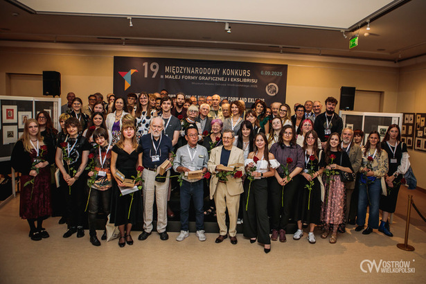 Ilustracja do artykułu: XIX Międzynarodowy Konkurs Małej Formy Graficznej i Ekslibrisu – Ostrów Wielkopolski 2025