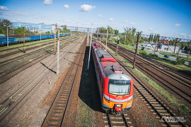 Ilustracja do artykułu: Zakład Linii Kolejowych zostaje w Ostrowie!
