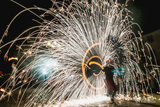 Ilustracja do artykułu: Ostrowskie Mikołajki przyciągnęły tłumy!