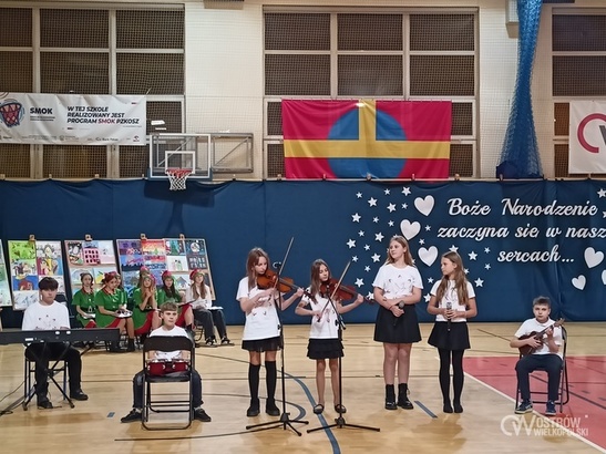 Ilustracja do artykułu: Koncert charytatywny w Siódemce – Boże Narodzenie rodzi się w naszych sercach…