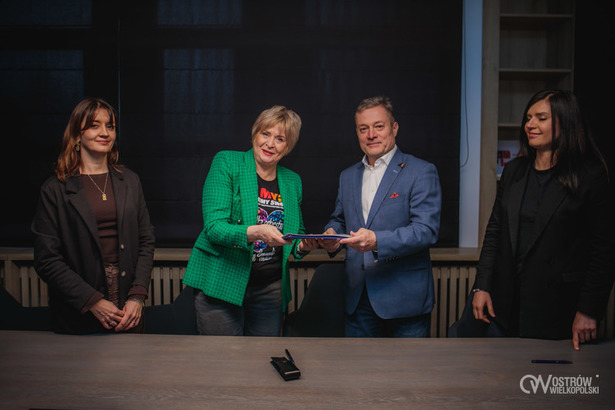 Ilustracja do artykułu: Kuźnia Ostrów Wielkopolski wspiera Fundusz Grantowy 