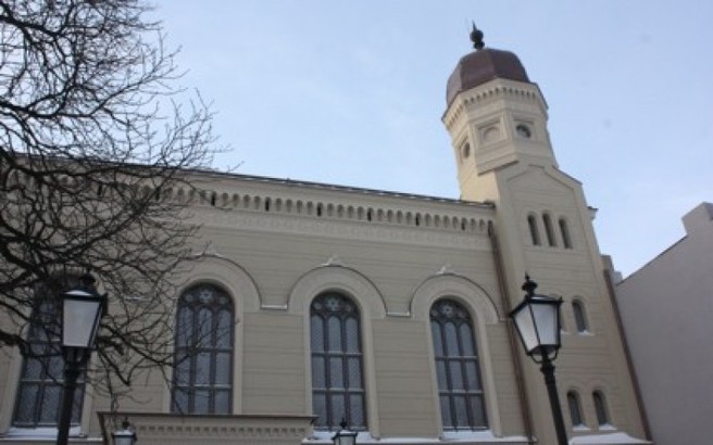 Ilustracja do artykułu: Remontowane wnętrze synagogi