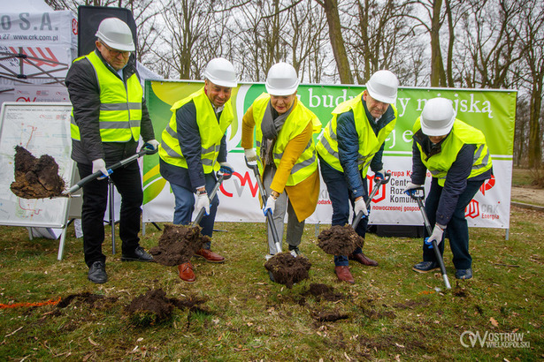 Ilustracja do artykułu: Ruszyła budowa miejskiej sieci „zielonej” energii!