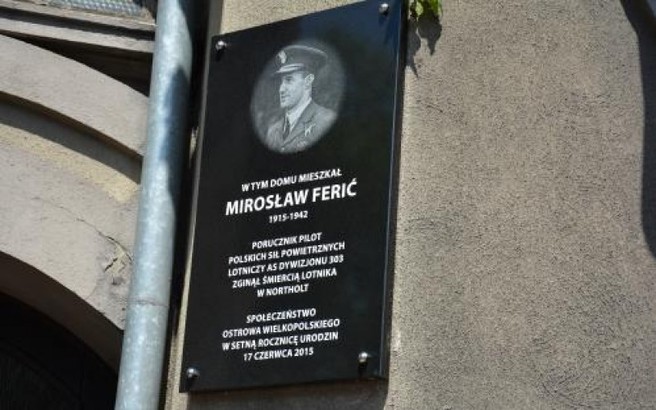 Ilustracja do artykułu: Tablica na 100. urodziny Mirosława Ferića