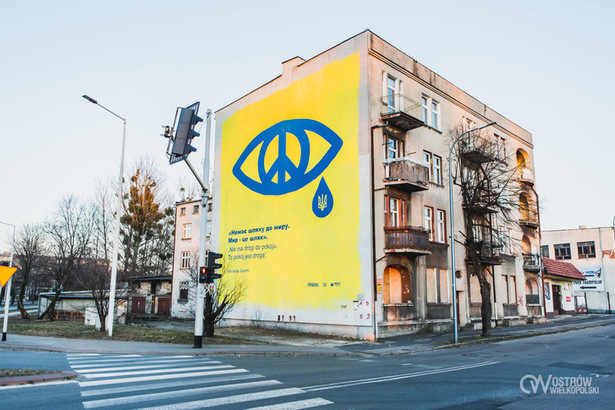 Ilustracja do artykułu: Niebiesko - żółty mural na znak solidarności