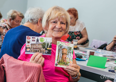 Ilustracja do artykułu: Pocztówki z Ostrowa od seniorów