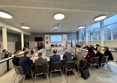 Ilustracja do artykułu: XI Nadzwyczajna Sesja Rady Miejskiej Ostrowa Wielkopolskiego