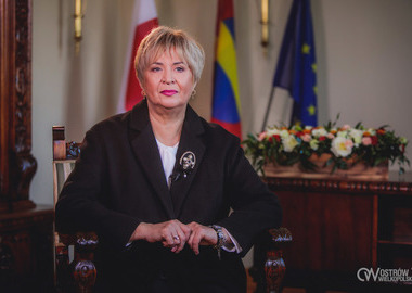 Ilustracja do artykułu: Miasto jest w dobrych rękach. Wywiad z prezydent Beatą Klimek
