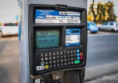 Ilustracja do artykułu: Parkomaty w mieście: szybciej i wygodniej