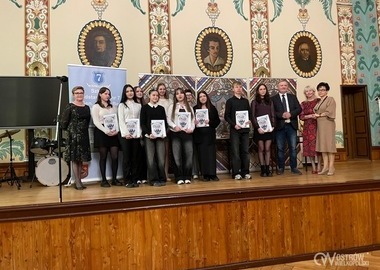 Ilustracja do artykułu: Uroczyste podsumowanie XII  Międzyszkolnego Konkursu Polonistycznego...