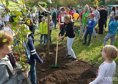 Ilustracja do artykułu: Jeśli kochasz dzieci, nie pal... odpadami