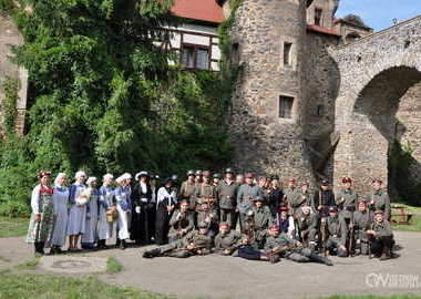 Ilustracja do artykułu: Ostrowska Grupa Rekonstrukcji Historycznej i Koło edukacji patriotycznej...