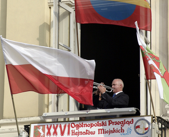 Ilustracja do artykułu: Hejnał Ostrowa Wielkopolskiego po raz kolejny wybrzmiał z balkonu...