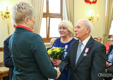 Ilustracja do artykułu: Złoci jubilaci z medalami