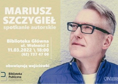 Ilustracja do artykułu: Mariusz Szczygieł w ostrowskiej bibliotece