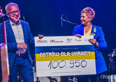 Ilustracja do artykułu: Koncertowe 100 tysięcy złotych z “Ostrowa dla Ukrainy” 