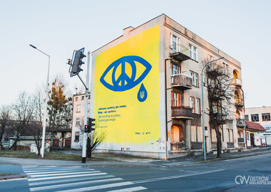 Ilustracja do artykułu: Niebiesko - żółty mural na znak solidarności