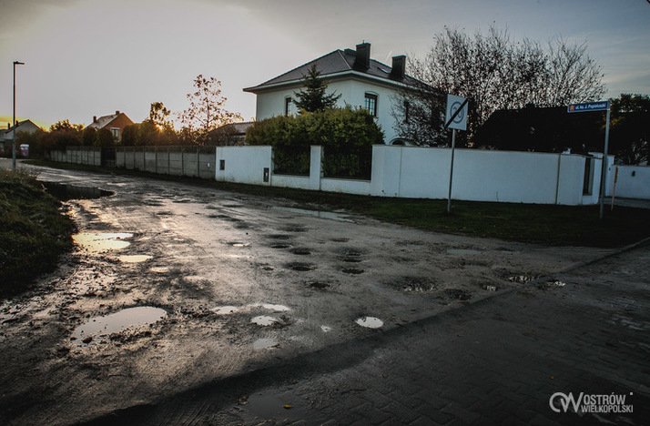 Ilustracja do artykułu: Ulica Popiełuszki wkrótce zyska nową nawierzchnię