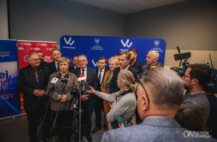 Ilustracja do artykułu: Więcej połączeń kolejowych od 14.12.2025