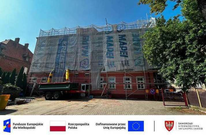 Ilustracja do artykułu: Dawna „Czwórka” przechodzi kompleksową modernizację