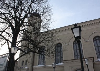 Remontowane wnętrze synagogi 5