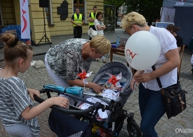 Znakomita zabawa na ostrowskim Rynku  (51)