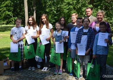 Cudze chwalicie swego nie znacie (10)