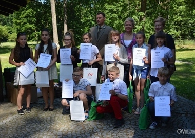 Cudze chwalicie swego nie znacie (9)