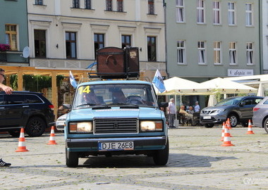 Rajd Pojazdów Zabytkowych Tylko Dla Zuchwałych (11)