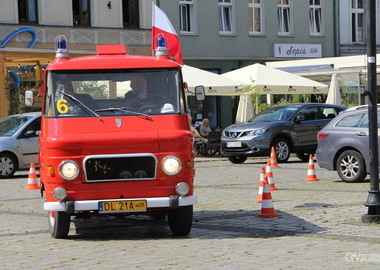 Rajd Pojazdów Zabytkowych Tylko Dla Zuchwałych (10)