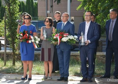 Ostrów Wielkopolski oddał hołd Powstańcom Warszawskim (6)