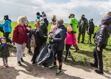 2021-04-23-25 Sprzątanie Ostrowa (21)