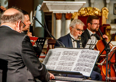 Koncert poświęcony pamięci śp. ks. Krzysztofa Nojmana_3 orkiestra kameralna