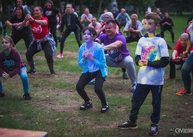 OBO - zakończenie zajęć ZUMBA w parku miejskim (15)