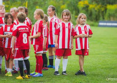 Ostatni mecz na boisku za parowozownią (49)