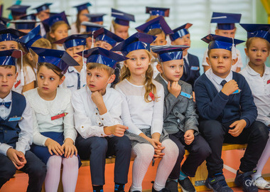 2021-10-15 Slubowanie klas pierwszych SP9 (65)