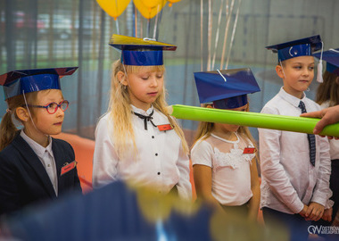 2021-10-15 Slubowanie klas pierwszych SP9 (59)
