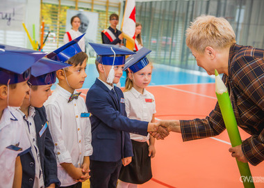 2021-10-15 Slubowanie klas pierwszych SP9 (38)