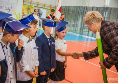 2021-10-15 Slubowanie klas pierwszych SP9 (37)