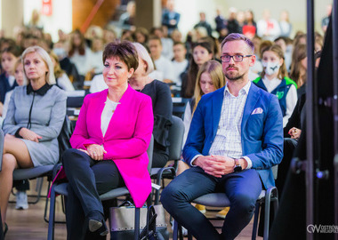 Stypendia im. świętego Jana Pawła II Miasta Ostrowa Wielkopolskiego 18-10-2021 (25)