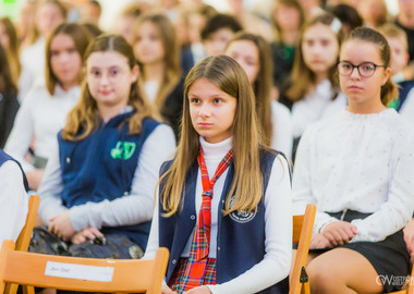 Stypendia im. świętego Jana Pawła II Miasta Ostrowa Wielkopolskiego 18-10-2021 (8)