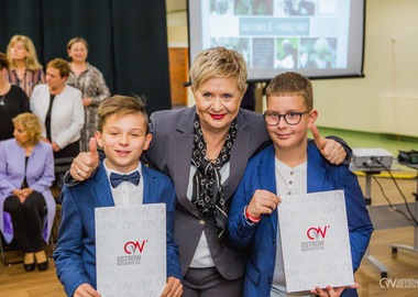 Stypendia im. świętego Jana Pawła II Miasta Ostrowa Wielkopolskiego 18-10-2021 (296)