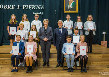 Stypendia im. świętego Jana Pawła II Miasta Ostrowa Wielkopolskiego 18-10-2021 (288)