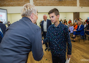 Stypendia im. świętego Jana Pawła II Miasta Ostrowa Wielkopolskiego 18-10-2021 (267)