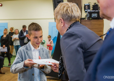Stypendia im. świętego Jana Pawła II Miasta Ostrowa Wielkopolskiego 18-10-2021 (233)
