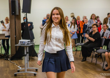 Stypendia im. świętego Jana Pawła II Miasta Ostrowa Wielkopolskiego 18-10-2021 (217)