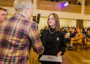 Stypendia im. świętego Jana Pawła II Miasta Ostrowa Wielkopolskiego 19-10-2021 (80)